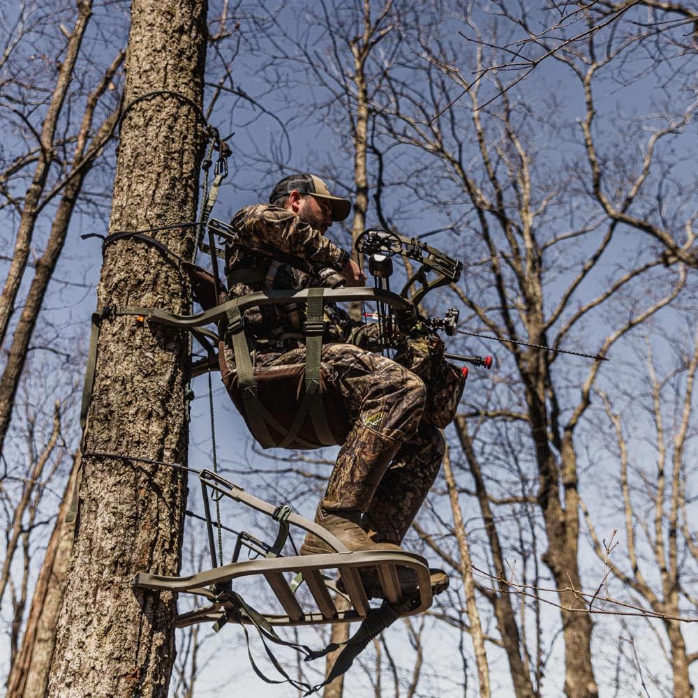 Climbing Treestand Q27439