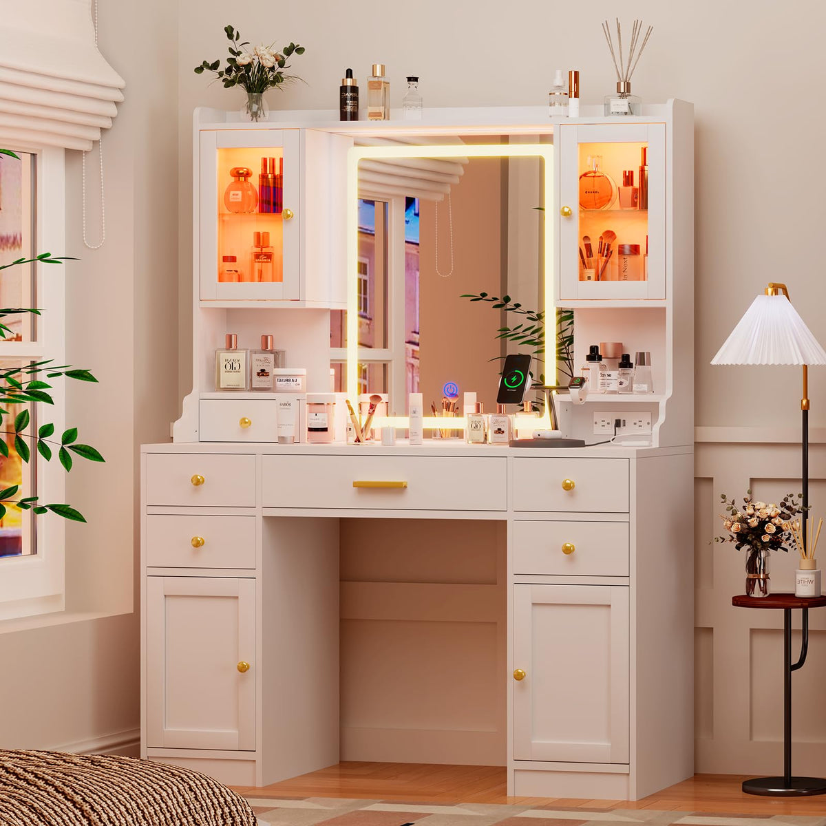 White Makeup Vanity Desk with LED Mirror S216